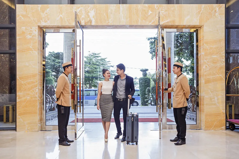 Muong Thanh Luxury Nha Trang Hotel 5*,