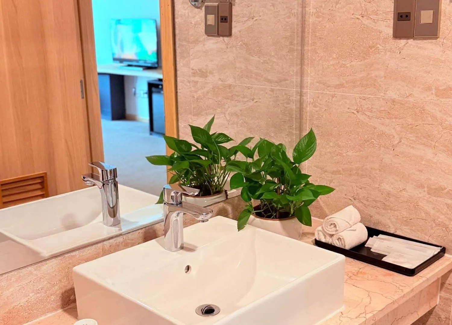 Muong Thanh Luxury Nha Trang Hotel